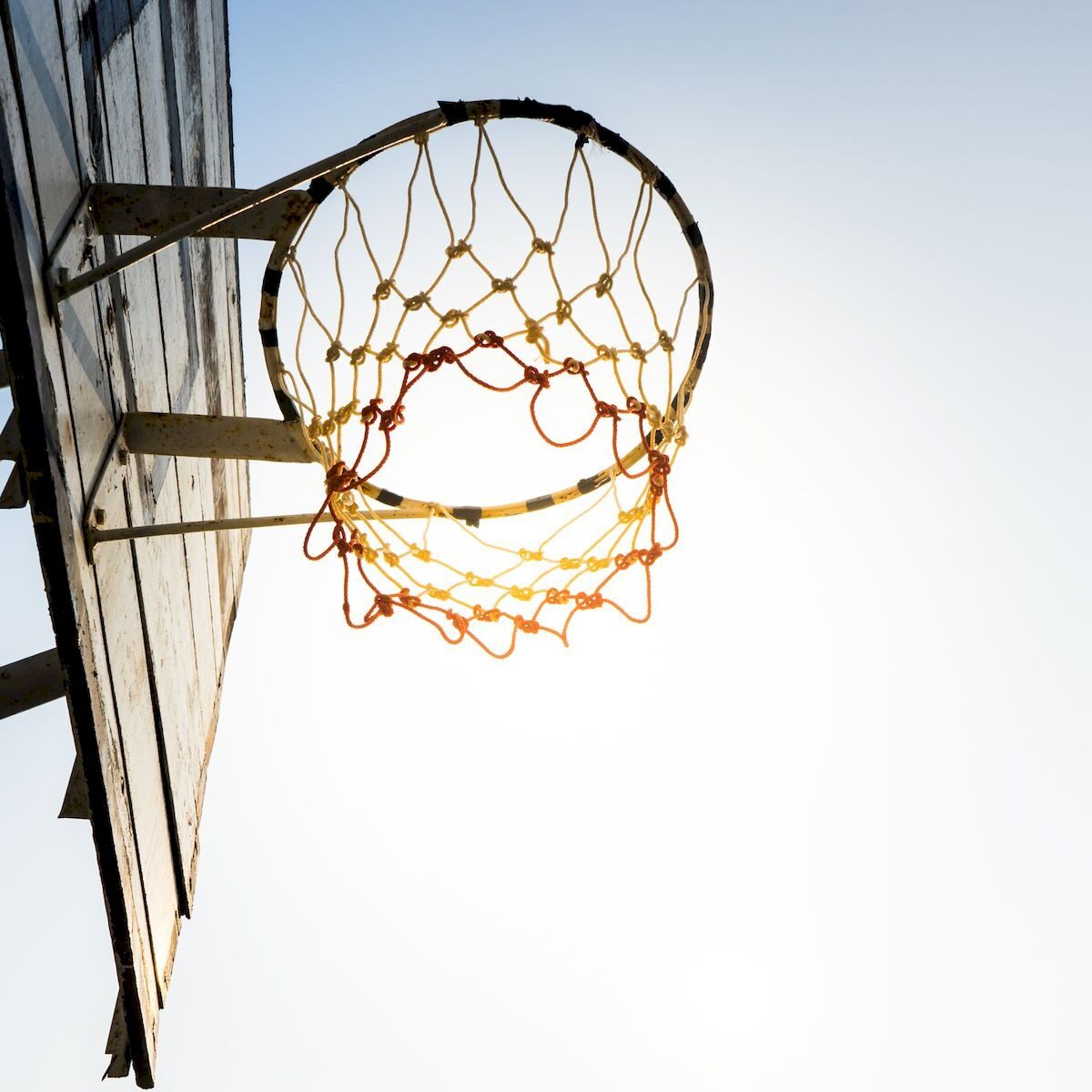 Qué tan alto debe ser el aro de basquet? - Kartal 24