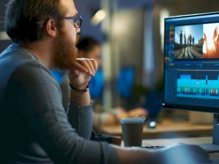 Compress video without losing quality image.