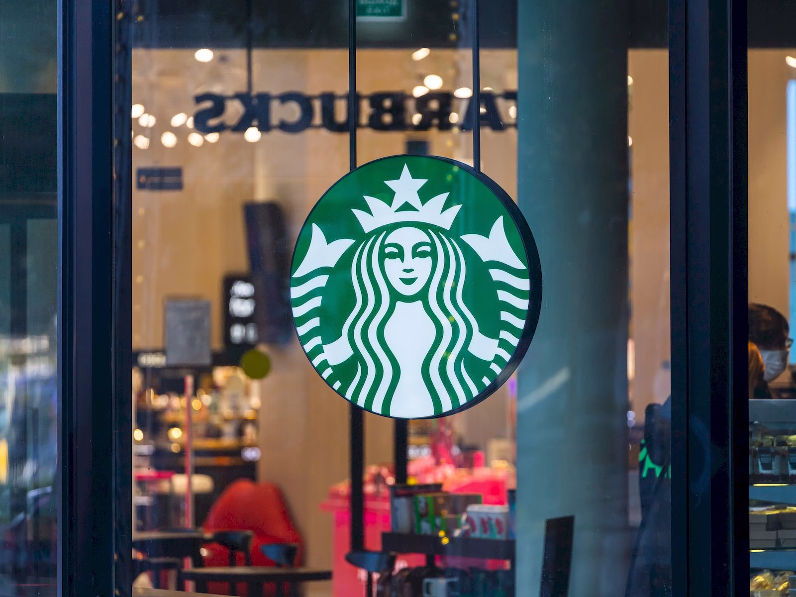 Starbucks’ta Süt Çeşitleri görsel.