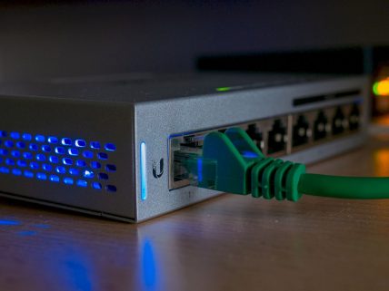 IPv4 ve IPv6 arasındaki farklar görsel.