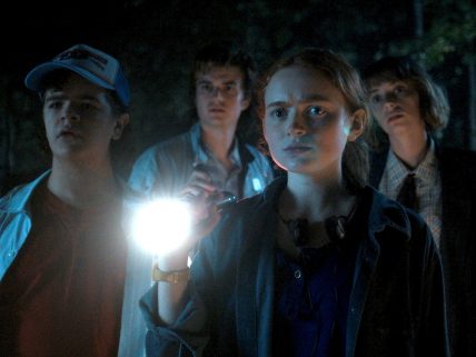 Stranger Things benzeri diziler görsel.