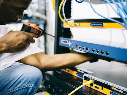 LoRa ve LoRaWAN farkı görsel.