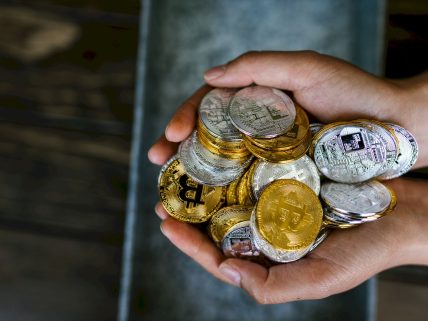 Metaverse ve kripto para ilişkisi görsel.