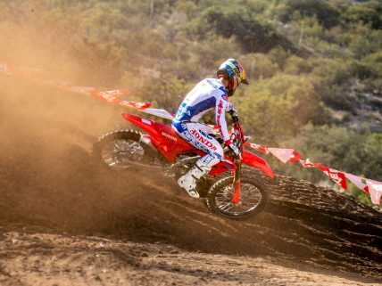 Honda CRF250R motosiklet özellikleri ve görsel.