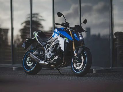 Suzuki GSX-S1000 motosiklet özellikleri ve görsel.