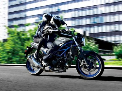 Suzuki SV650 motosiklet özellikleri ve görsel.