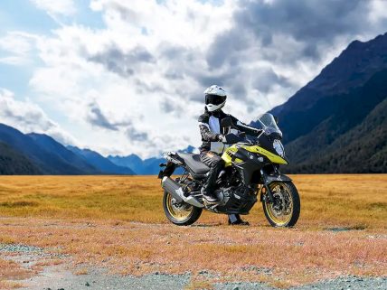 Suzuki V-Strom 650 motosiklet özellikleri görsel.