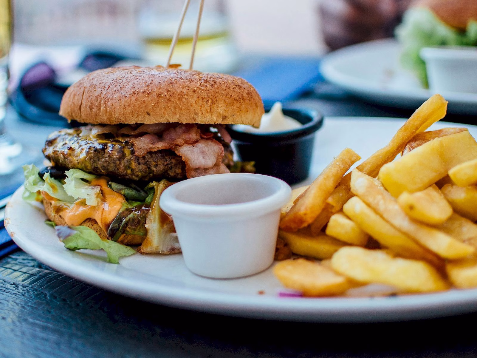 Kartal’da En İyi Burger Restoranları görsel.