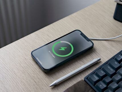How does the fast charger image.