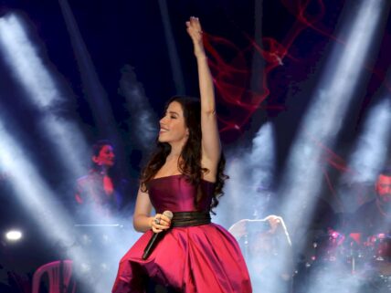 Maltepe’de Burcu Güneş konseri görsel.