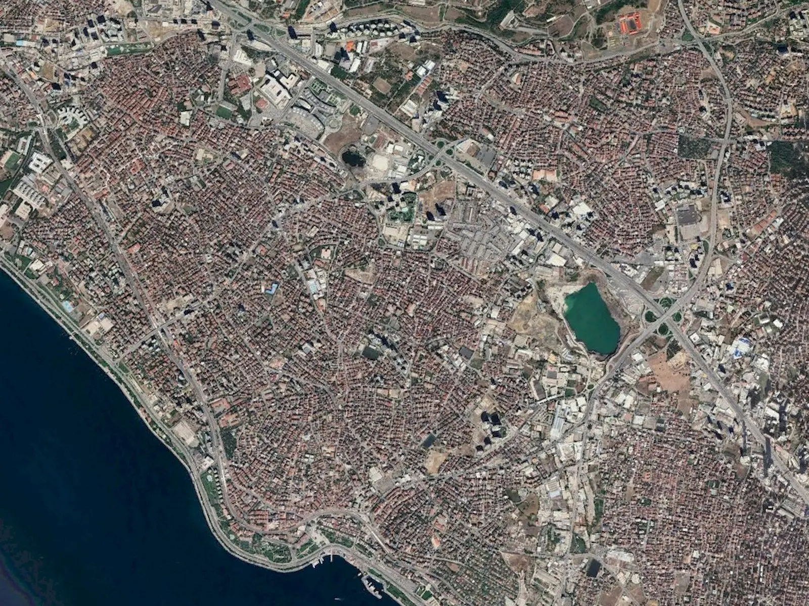 Uydu görüntüleri güncellendi, işte Kartal’da görsel.