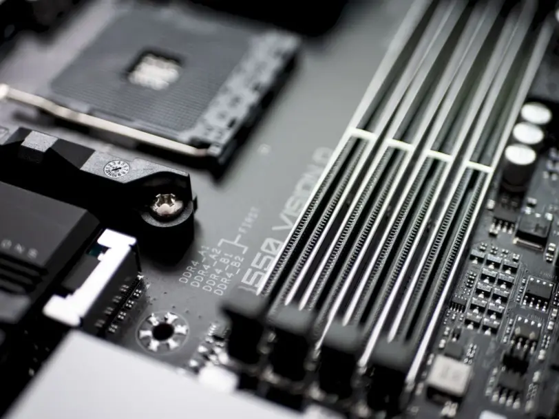 What is the difference between DDR3 ram and DDR4