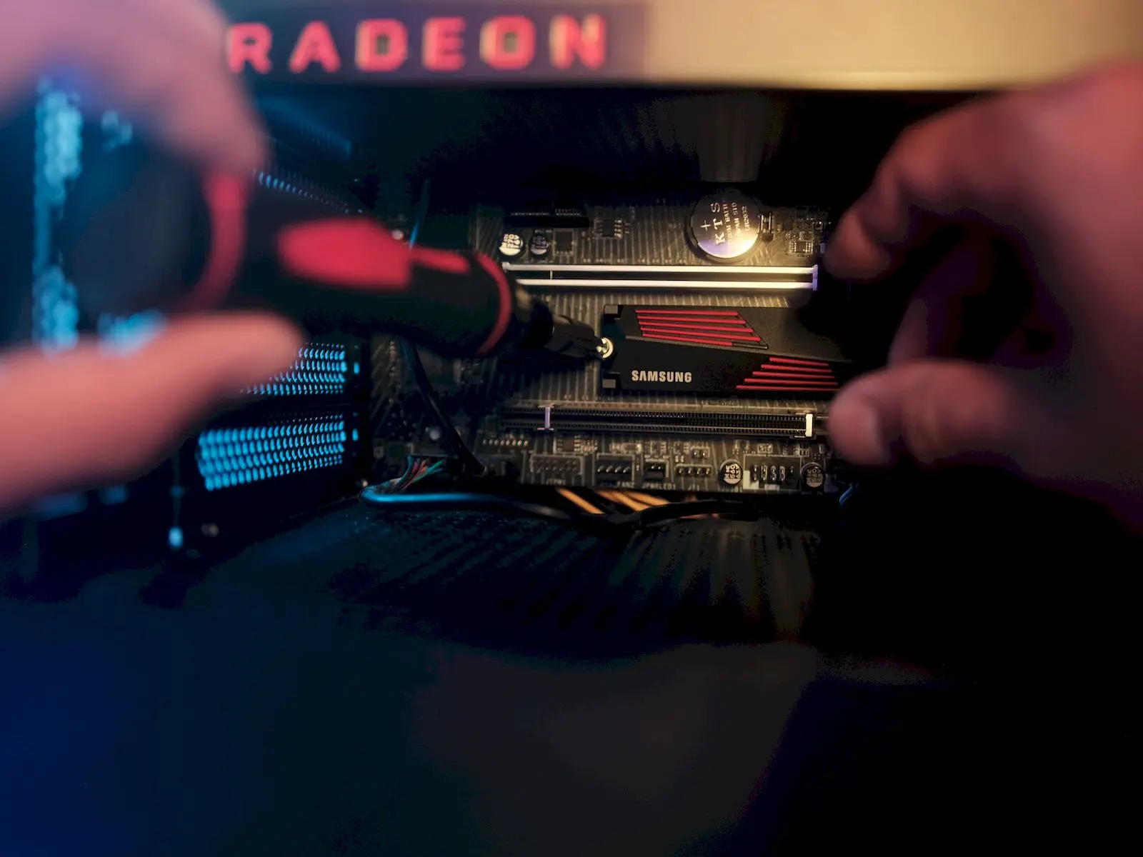 M2 Sata yerine NVMe takılır görsel.