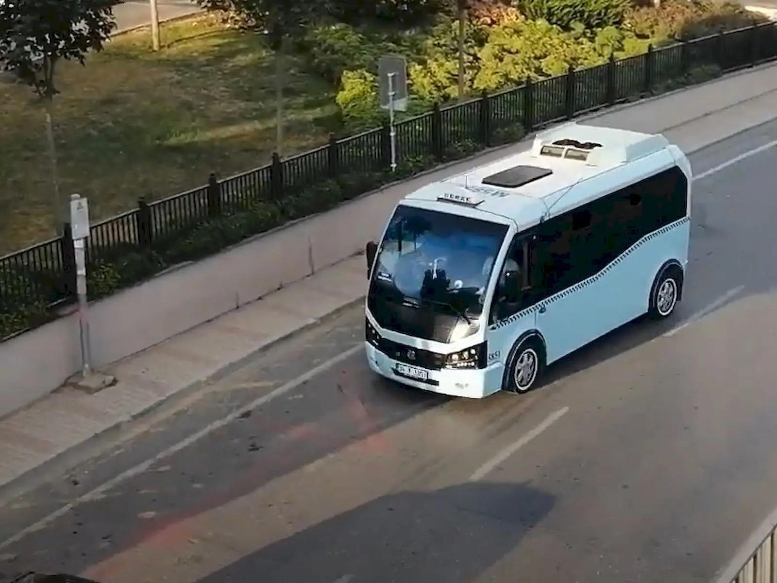 Gebze – Harem minibüsü kaldırıldı görsel.