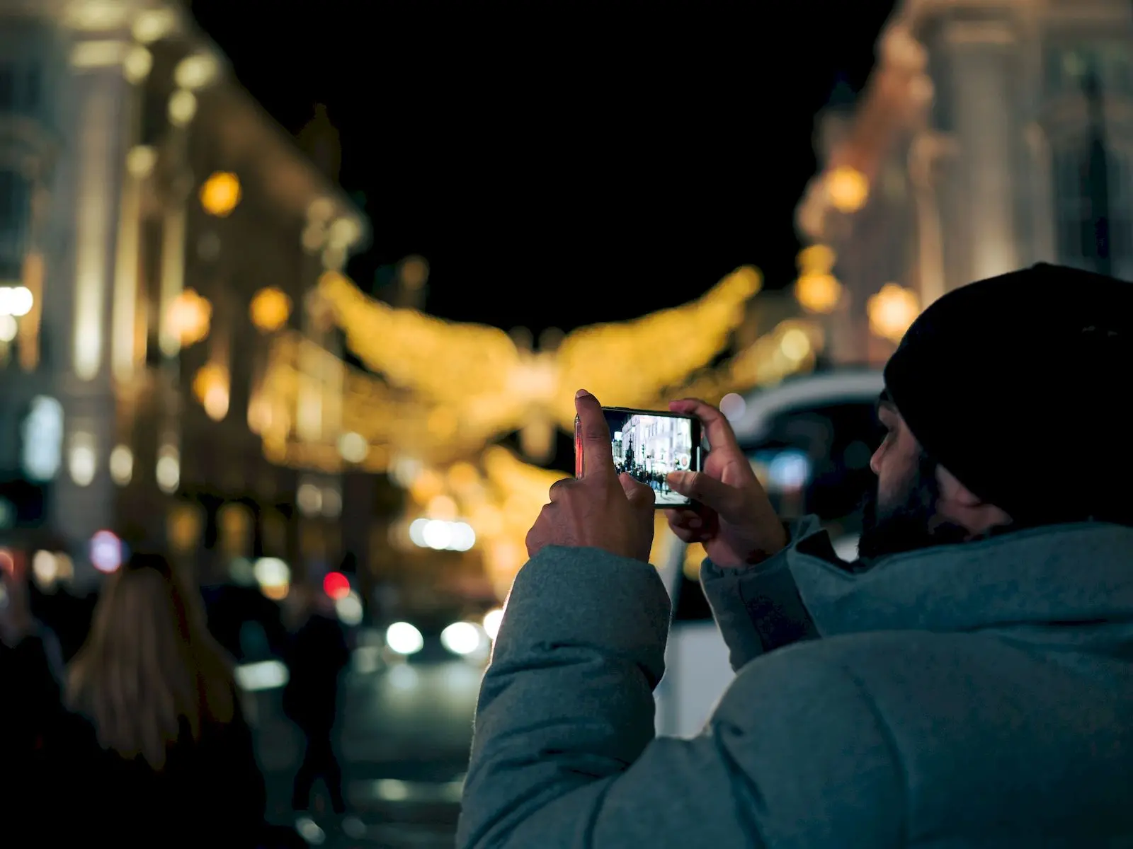 What first-time iPhone users should image.